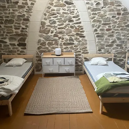 Holiday home Grande Maison Familiale Tortebesse